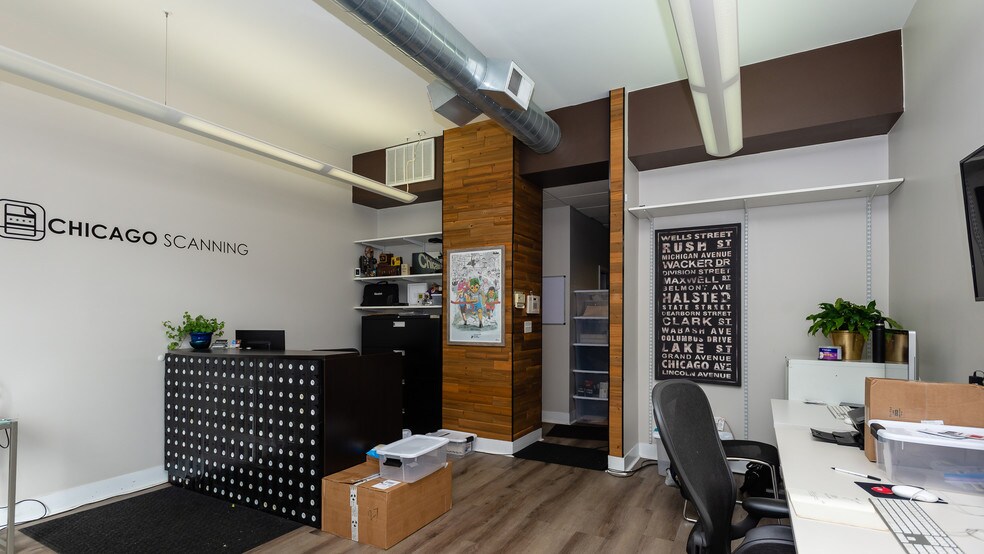 More Photos Of 1338-1346 W Irving Park Rd, Chicago Apartments For Lease