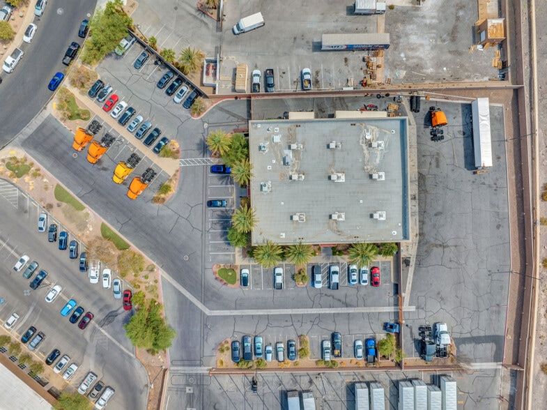 More Photos Of 60 Corporate Park Dr, Henderson Land For Lease