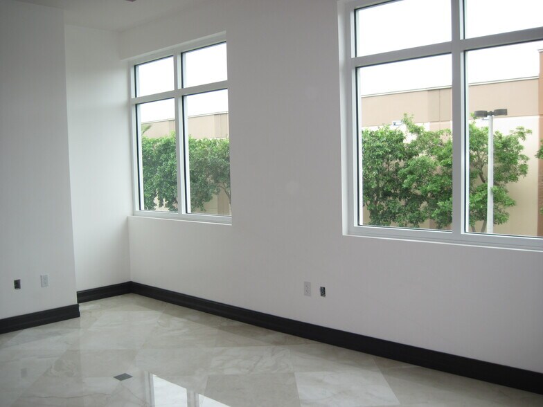 More Photos Of 8501 SW 124th Ave, Miami Medical For Lease