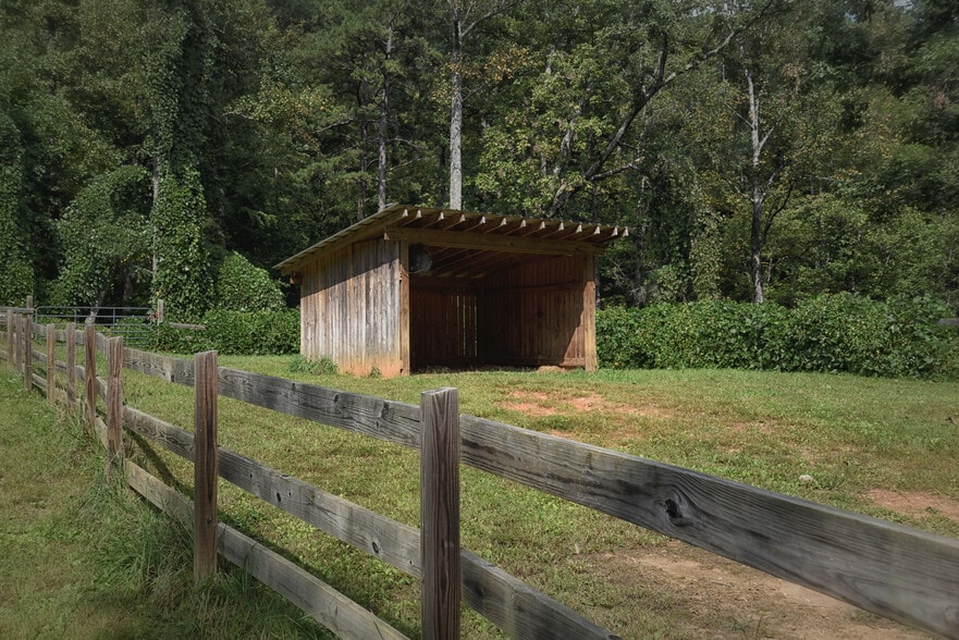 More Photos Of 126 Camp Elliott Rd, Black Mountain Specialty For Sale