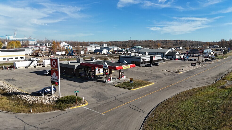 More Photos Of 5123 Kepler St, Whitecourt Convenience Store For Sale