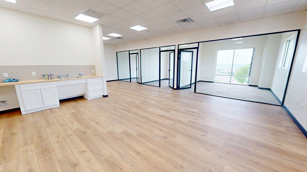 More Photos Of 9025 W State Highway 29, Liberty Hill Office For Sale