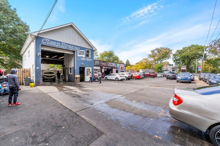More Photos Of 260 W Scott Ave, Rahway Auto Repair For Sale