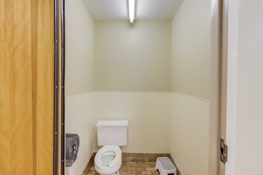 More Photos Of 3525 Duluth Park Ln, Duluth Daycare Center For Sale