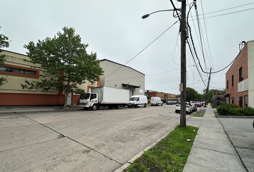 More Photos Of 515 S 4th Ave, Mount Vernon Warehouse For Lease