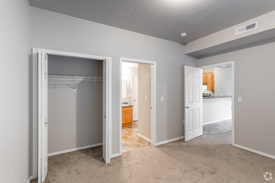 More Photos Of 155 N California St, Missoula Apartments For Sale