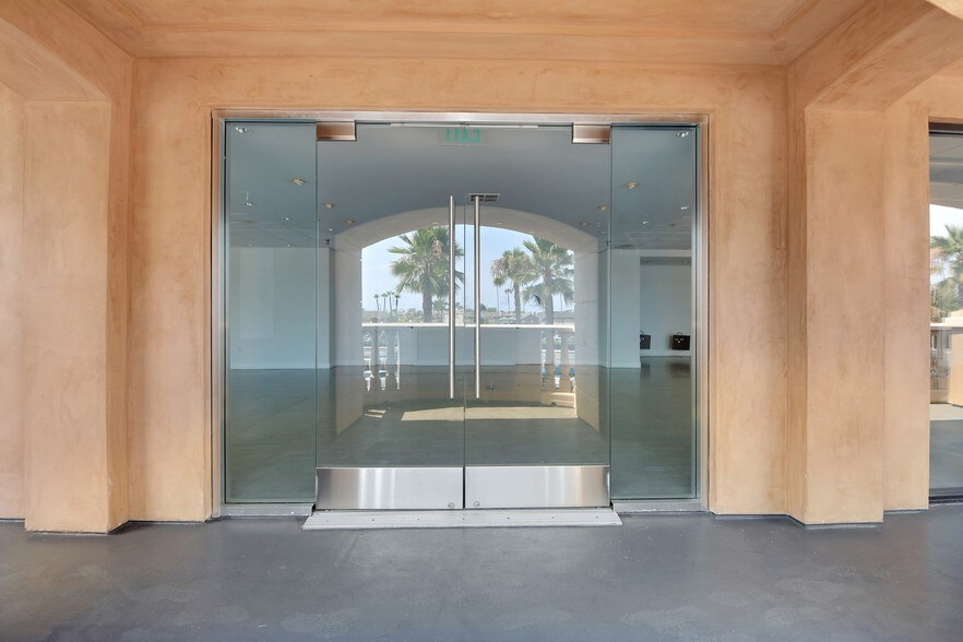 More Photos Of 980-982 W Coast Hwy, Newport Beach Loft Creative Space For Lease
