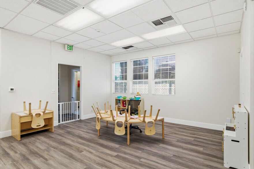 More Photos Of 2801 Godman Ave, Chico Office For Sale