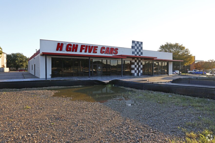 More Photos Of 9311 Lyndon B Johnson Fwy, Dallas General Retail For Sale