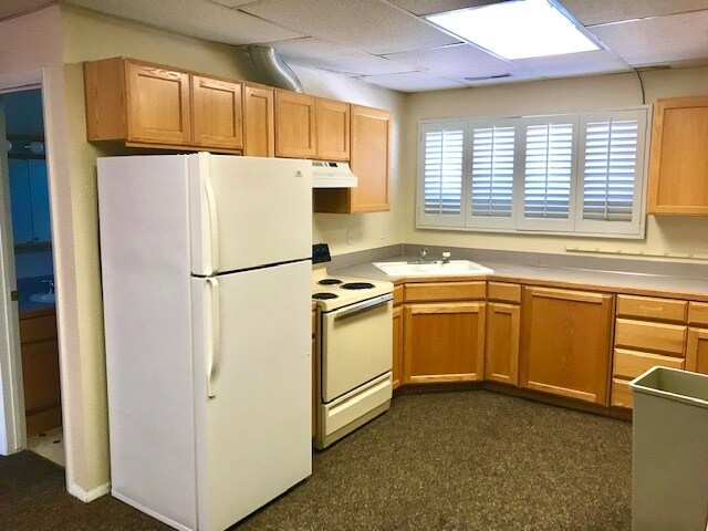 More Photos Of 206-210 12th Ave Rd, Nampa Medical For Lease