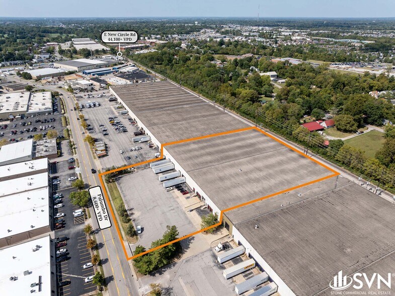 More Photos Of 2425 Palumbo Dr, Lexington Warehouse For Lease