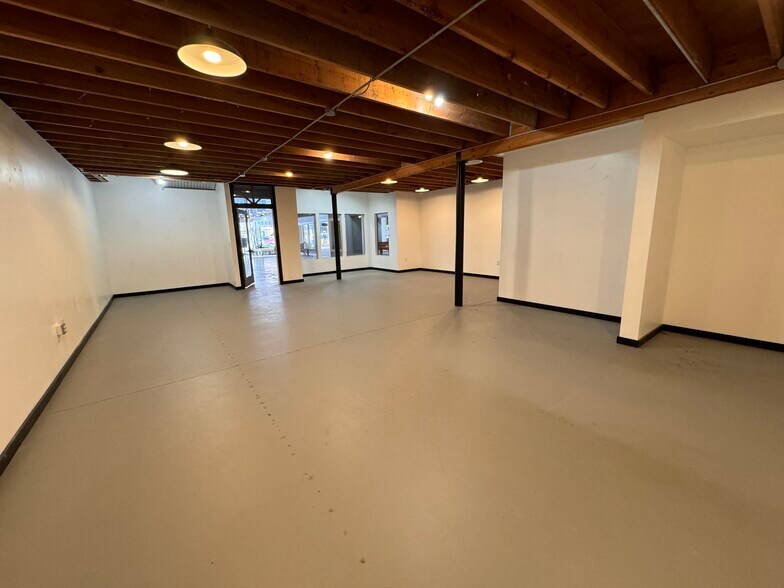 More Photos Of 810 Broadway, Seaside Storefront Retail Office For Sale