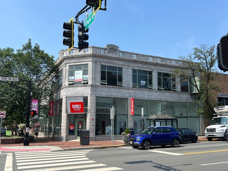 More Photos Of 2-30 South Park St, Montclair Storefront Retail Office For Lease