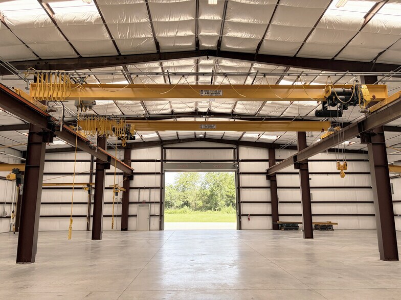 More Photos Of 5635 Schurmier Rd, Houston Warehouse For Sale