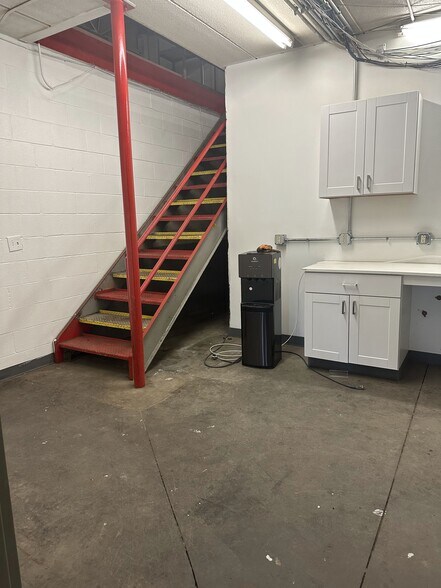 More Photos Of 3300 W Henrietta Rd, Rochester Storefront Retail Office For Lease