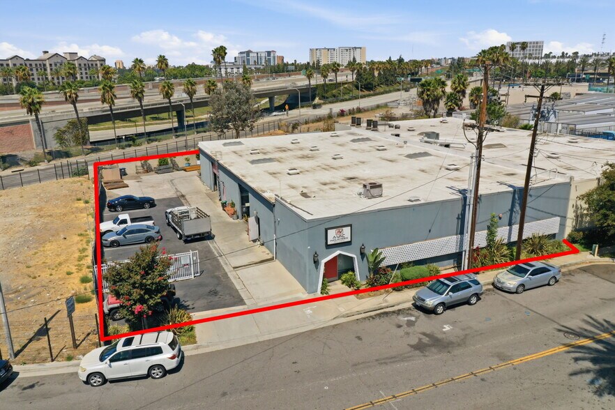 More Photos Of 1845 S Lewis St, Anaheim Manufacturing For Sale
