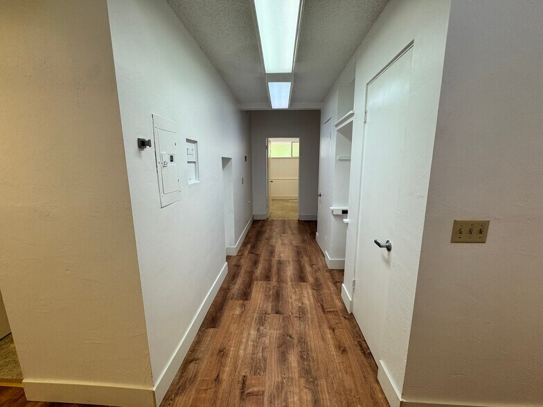 More Photos Of 13350 Big Basin Way, Boulder Creek Medical For Lease