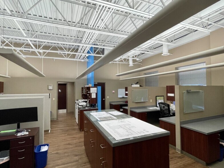 More Photos Of 5704 Euper Ln, Fort Smith Loft Creative Space For Sale