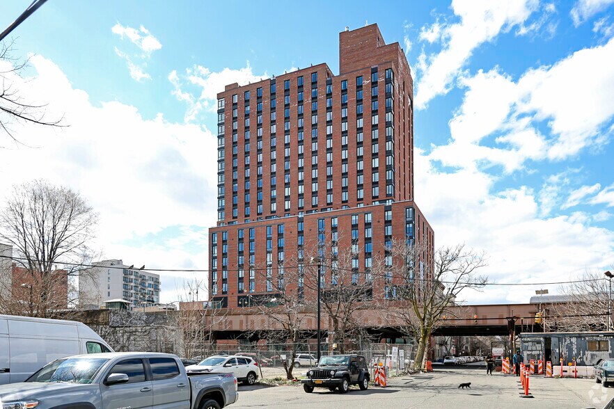 More Photos Of 88 E 127th St, New York Apartments For Lease