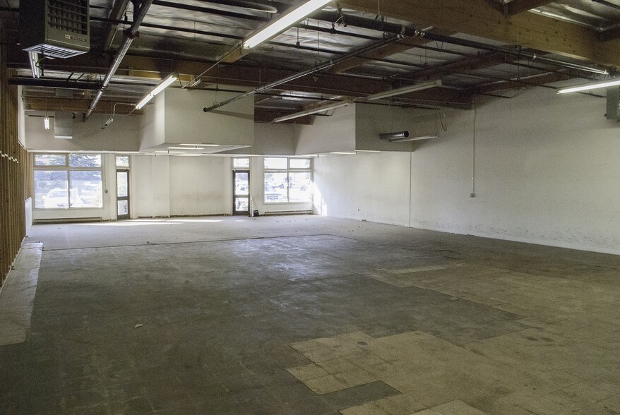 More Photos Of 11901-12201 Industry Way, Anchorage Unknown For Lease