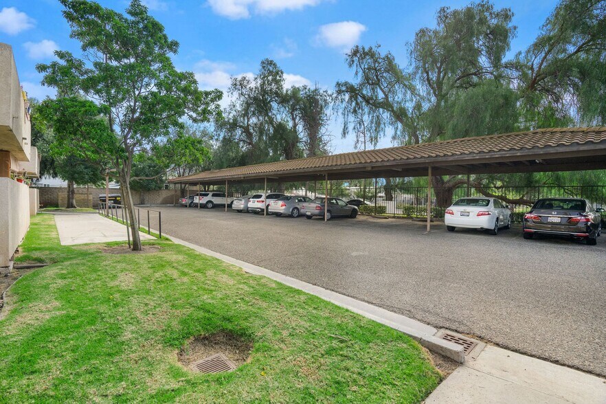 More Photos Of 1850 Williams St, Simi Valley Apartments For Sale