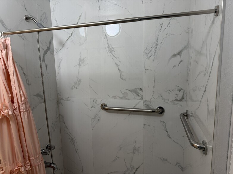 More Photos Of 811 SE 16th St, Fort Lauderdale Apartments For Sale