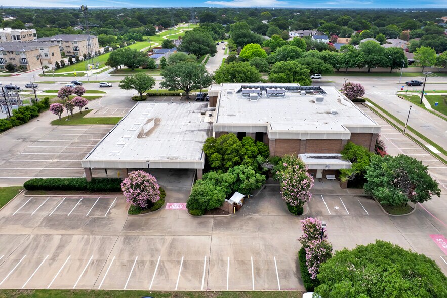 More Photos Of 601 N Plano Rd, Richardson Office For Lease