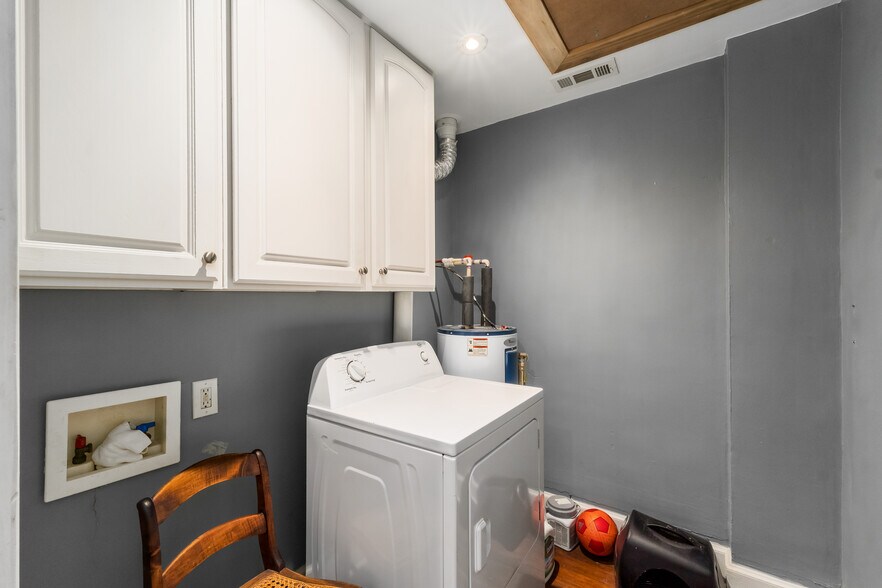 More Photos Of 111 W Main St, Bremen Storefront Retail Residential For Sale