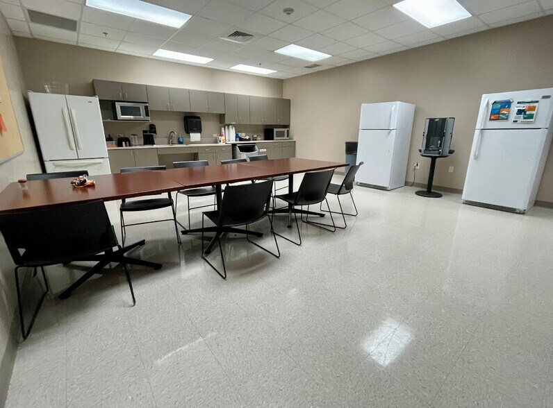 More Photos Of 6061 County Road 136, Pawnee Warehouse For Sale