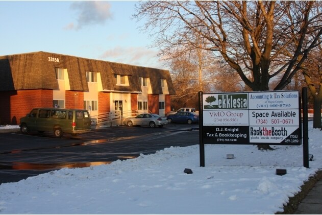More Photos Of 33300 Warren Rd, Westland Office For Sale