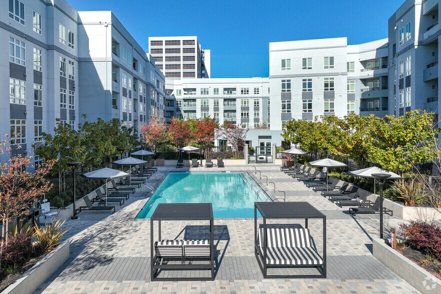 More Photos Of 3093 Broadway, Oakland Apartments For Lease