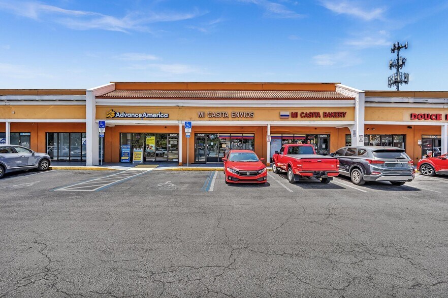 More Photos Of 8030-8384 N Pines Blvd, Pembroke Pines General Retail For Lease