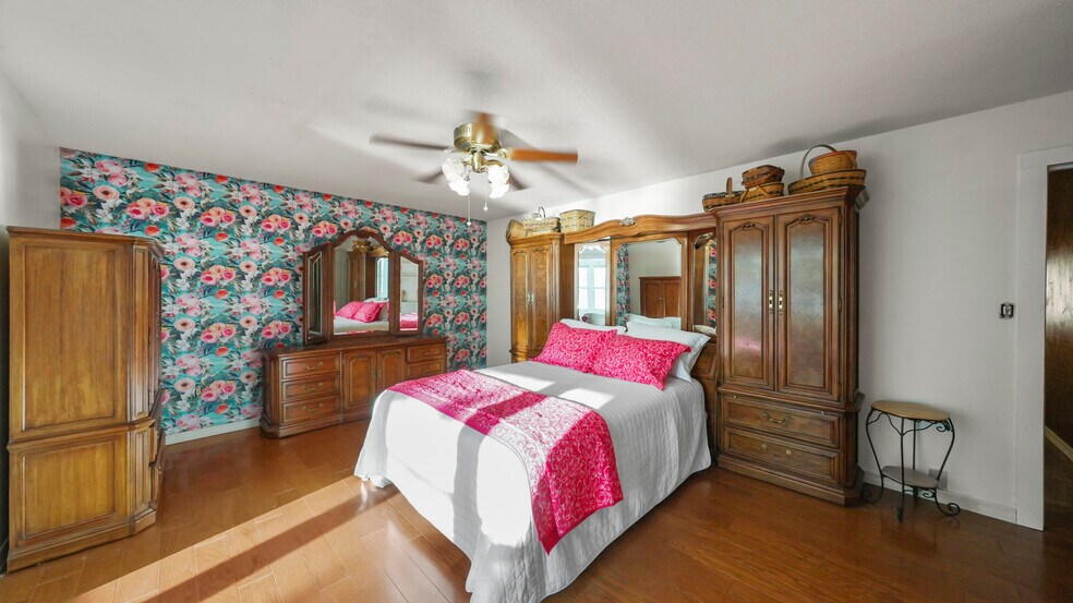 More Photos Of 1117 Dogwood Rd, Lake Ozark Multifamily For Sale