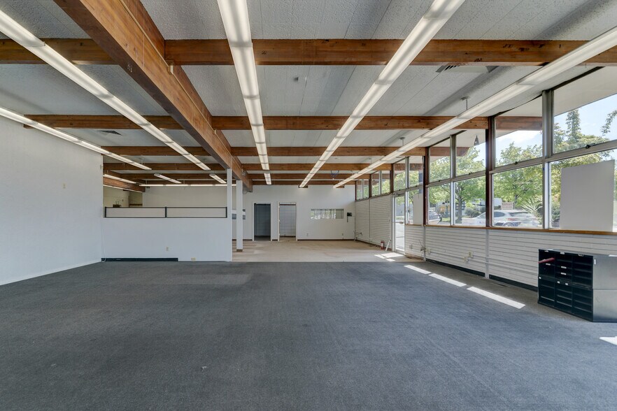 Primary Photo Of 102 Quince St NE, Olympia Freestanding For Lease