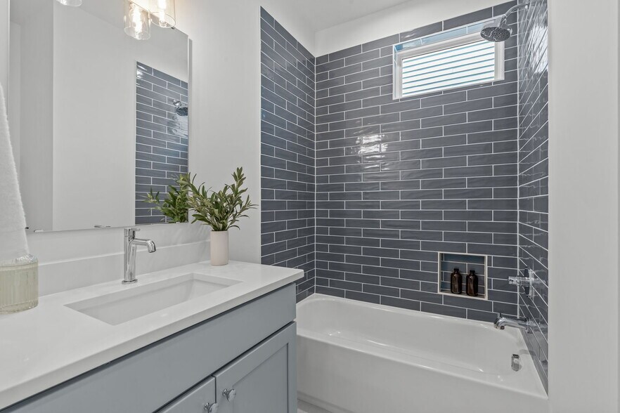More Photos Of , Raleigh Multifamily For Sale