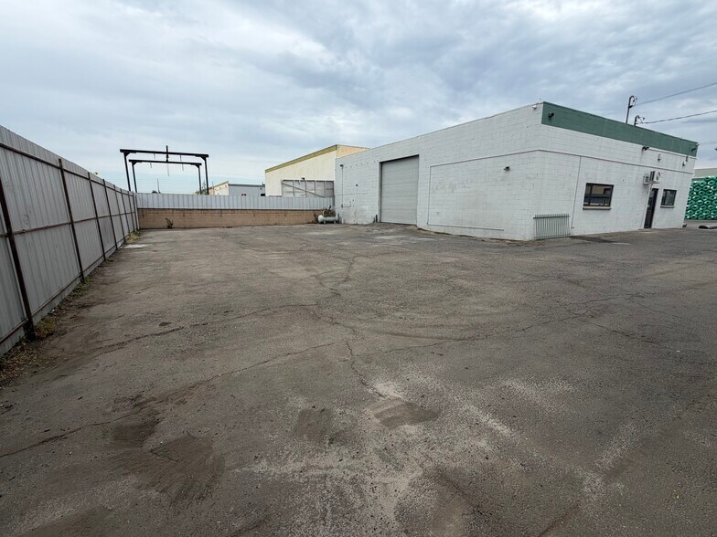 More Photos Of 1409 Bruce St, Sault Ste. Marie Warehouse For Lease