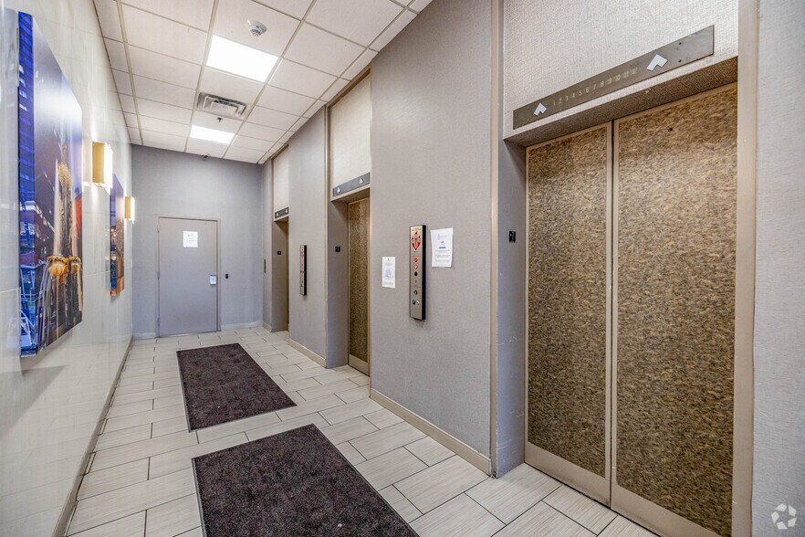 More Photos Of 7162 Reading Rd, Cincinnati Medical For Lease