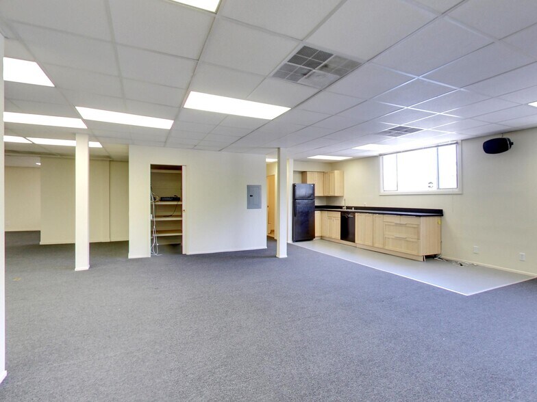 More Photos Of 210-218 Mississippi St, San Francisco Flex For Lease