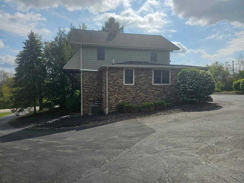 More Photos Of 3554 Brecksville Rd, Richfield Office For Lease