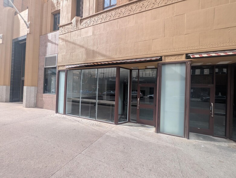 More Photos Of 114 W Adams St, Phoenix Apartments For Sale