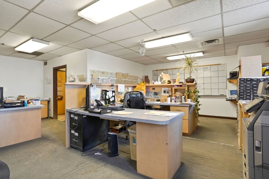 More Photos Of 3220 E 52nd Ave, Denver Warehouse For Sale