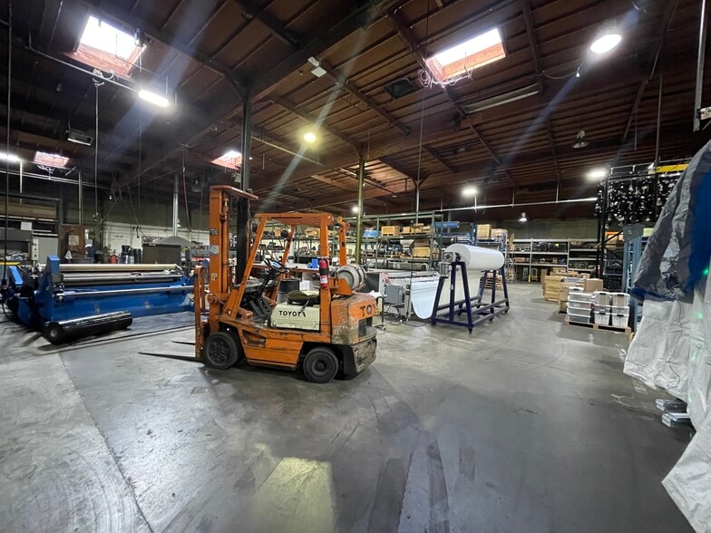 More Photos Of 2915 E Washington Blvd, Los Angeles Warehouse For Sale
