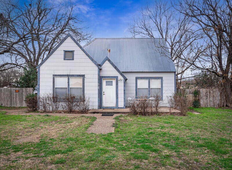 More Photos Of 201 S Highway 183, Leander Flex For Sale
