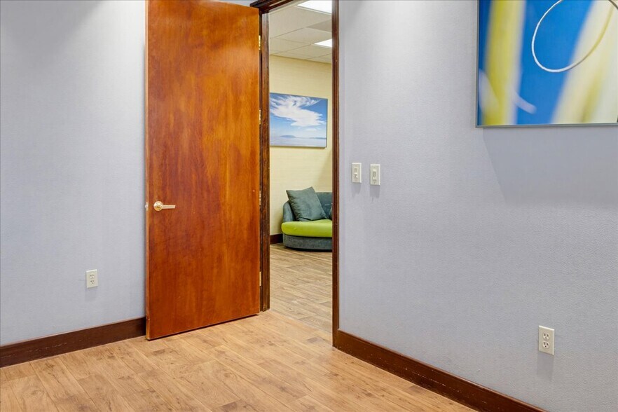 More Photos Of 4431 S Eastern Ave, Las Vegas Medical For Lease