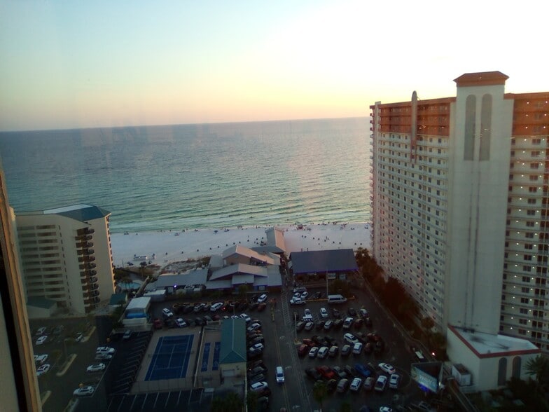 More Photos Of 9860 S Thomas Dr, Panama City Beach Apartments For Sale