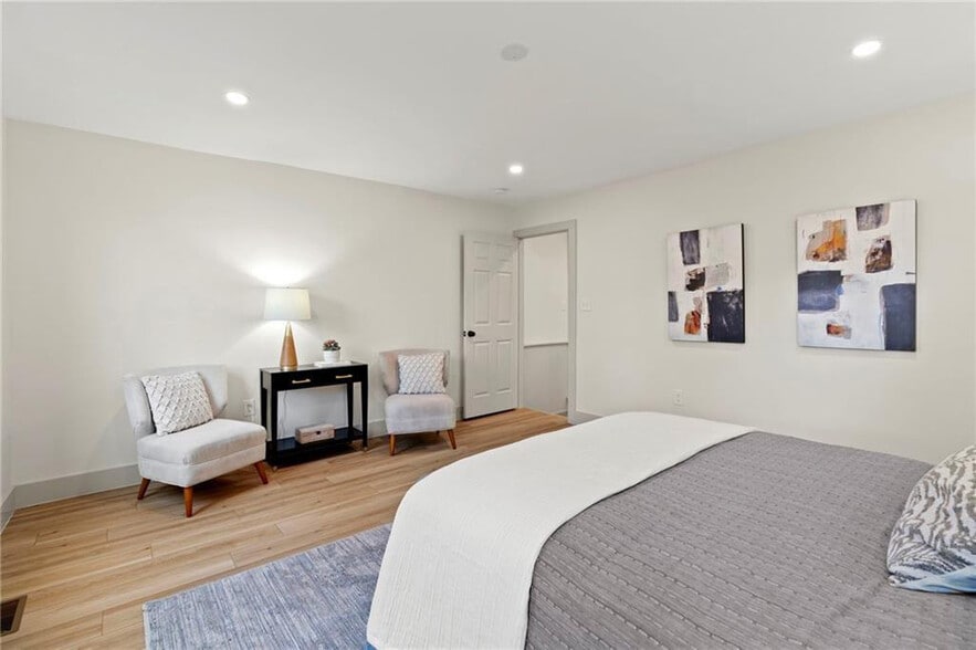 More Photos Of 2218-2220 M St, Richmond Multifamily For Sale