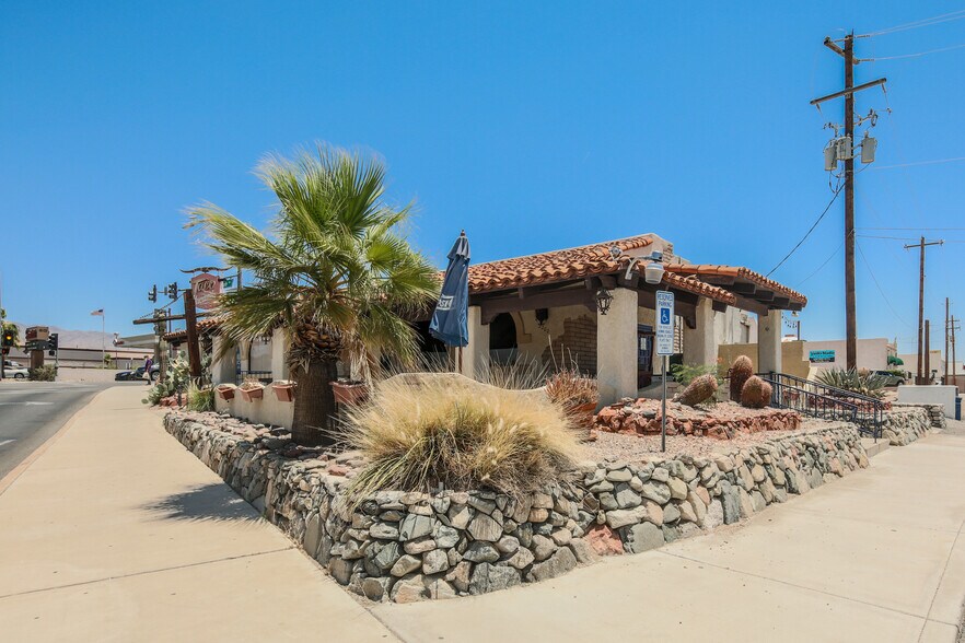 More Photos Of 2200 Mesquite Ave, Lake Havasu City Restaurant For Lease