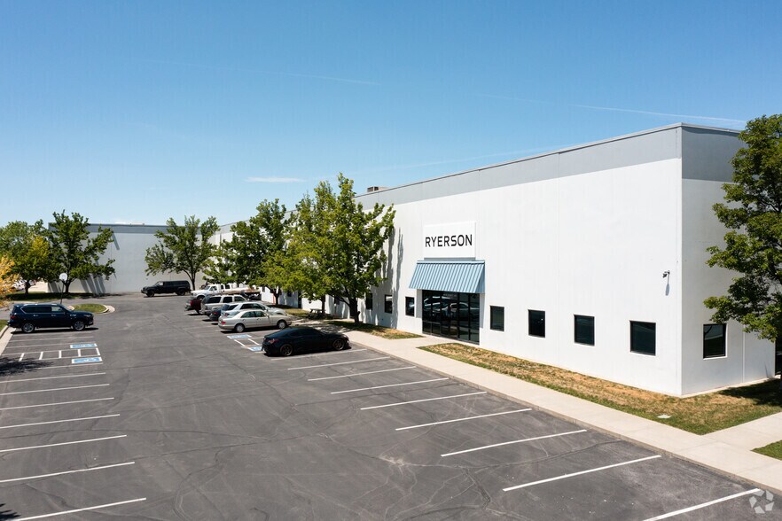 Primary Photo Of 514 W Pickett Cir, Salt Lake City Warehouse For Lease