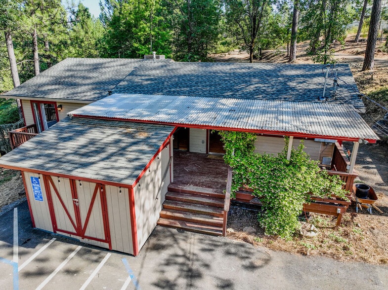 More Photos Of 15386 Little Valley Rd, Grass Valley Freestanding For Sale