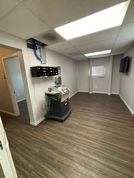 More Photos Of 46000 Warm Springs Blvd, Fremont Service For Lease